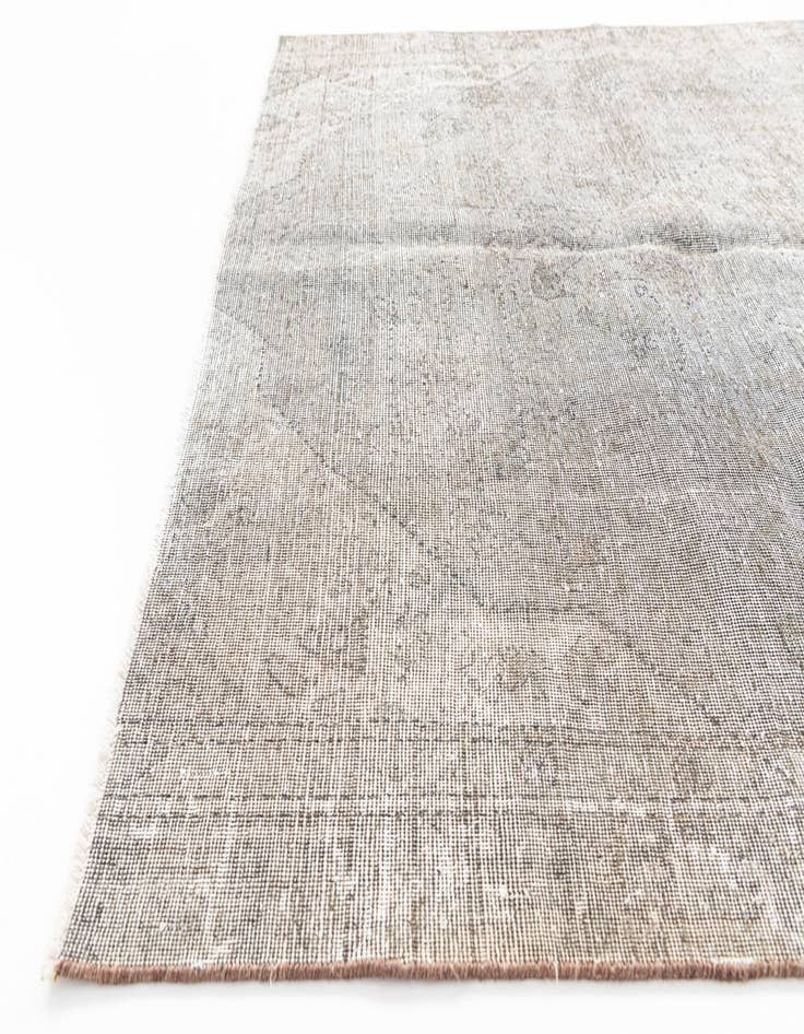 Detail image of 5' 7 x 8'  Hand Knotted Ultra Vintage Persian Wool Rug