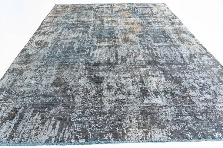 Detail image of 8' 10 x 12' Hand Knotted Ultra Vintage Persian Wool Rug