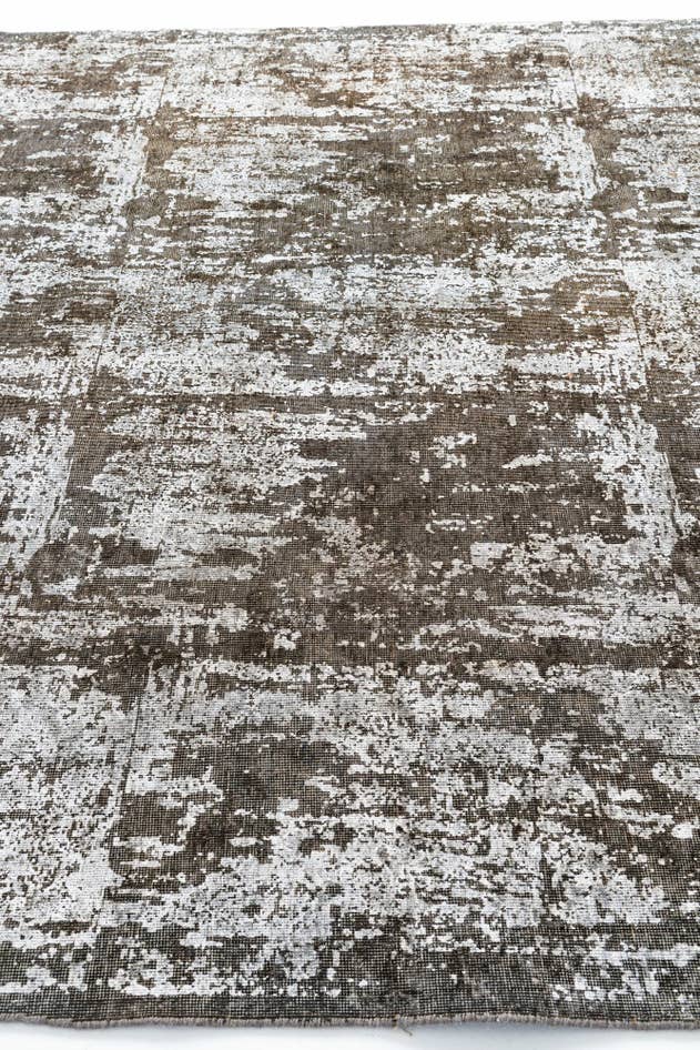 Detail image of 7' 7 x 10' 3 Hand Knotted Ultra Vintage Persian Wool Rug