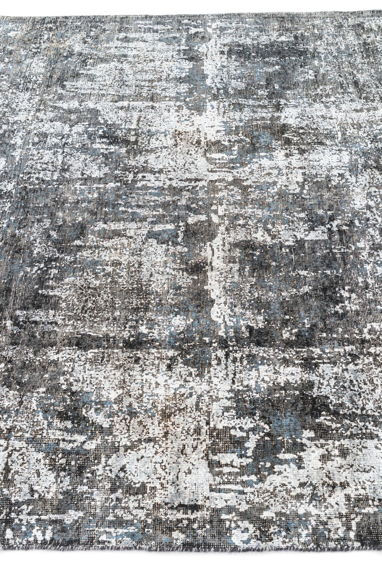 6' x 9' 5 Hand Knotted Ultra Vintage Persian Wool Rug
