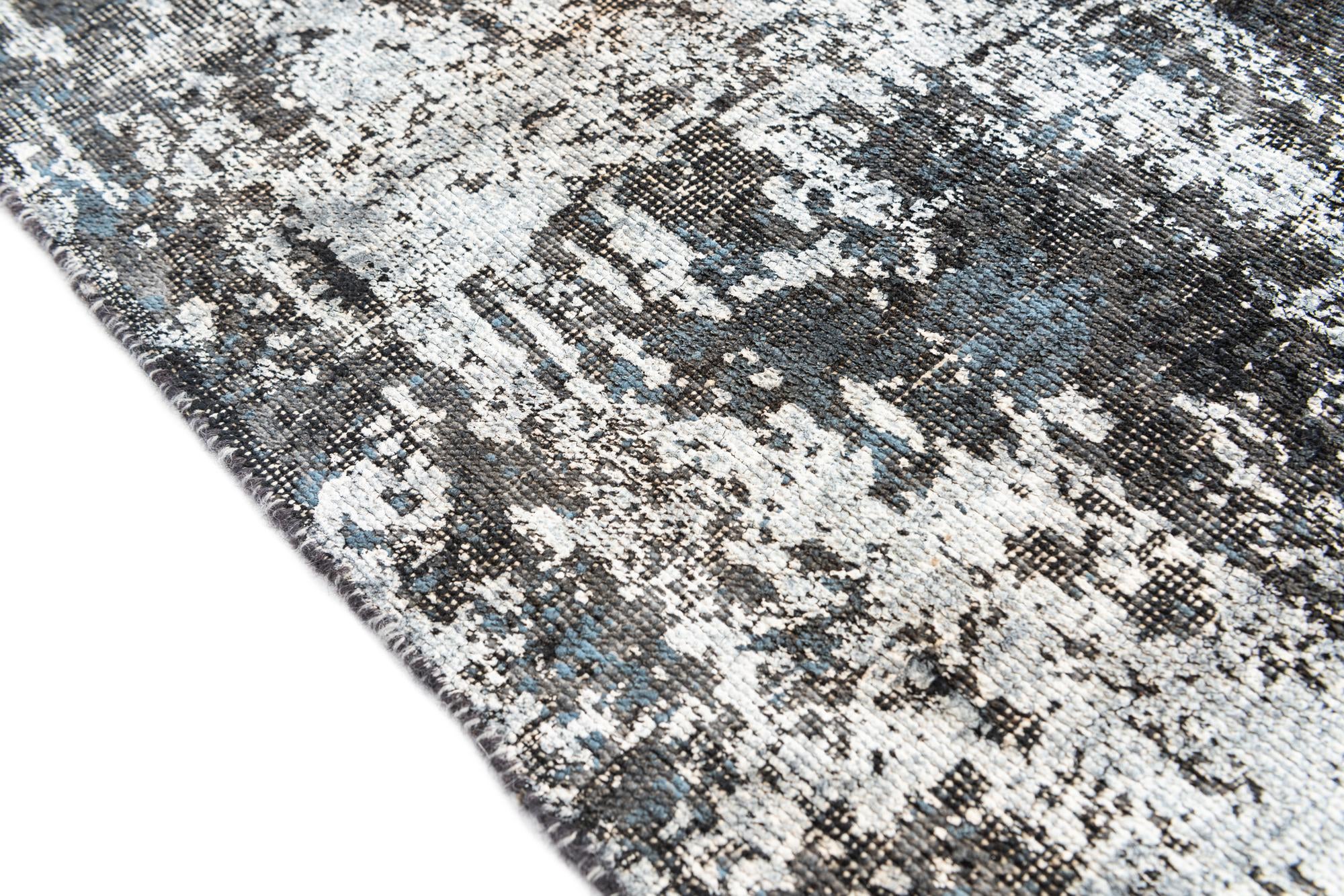 6' x 9' 5 Hand Knotted Ultra Vintage Persian Wool Rug