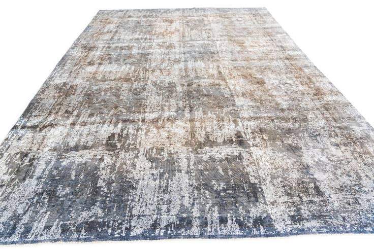 Detail image of 8' 9 x 12' 7 Hand Knotted Ultra Vintage Persian Wool Rug