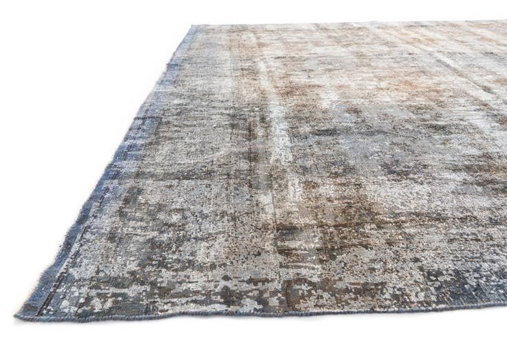Detail image of 8' 9 x 12' 7 Hand Knotted Ultra Vintage Persian Wool Rug