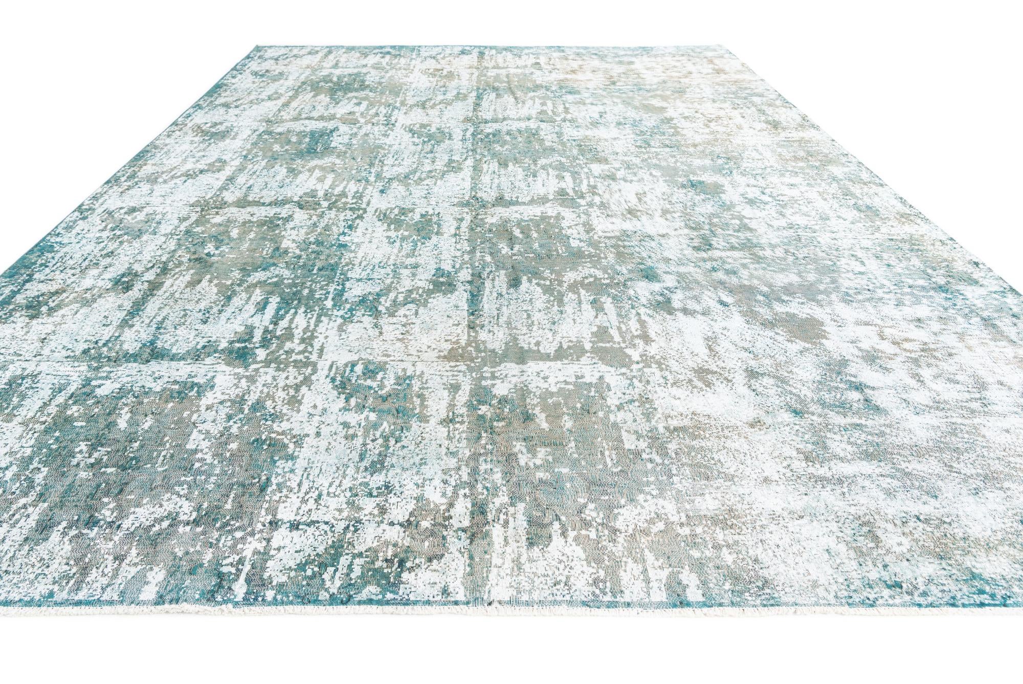 280cm x 400cm Hand Knotted Ultra Vintage Persian Wool Rug