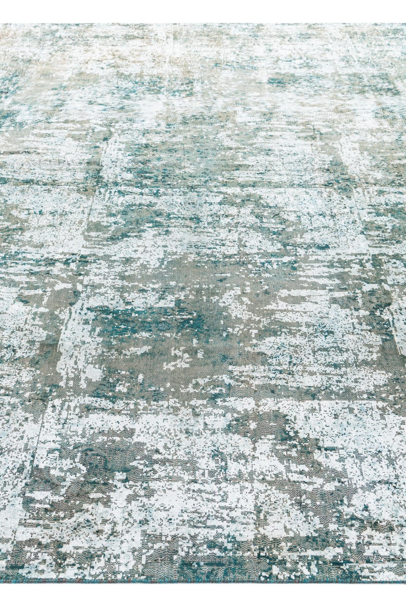 280cm x 400cm Hand Knotted Ultra Vintage Persian Wool Rug