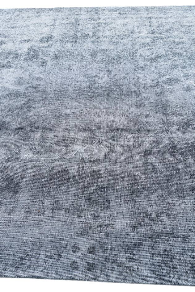 Detail image of 8' 9 x 12' 1 Hand Knotted Ultra Vintage Persian Wool Rug