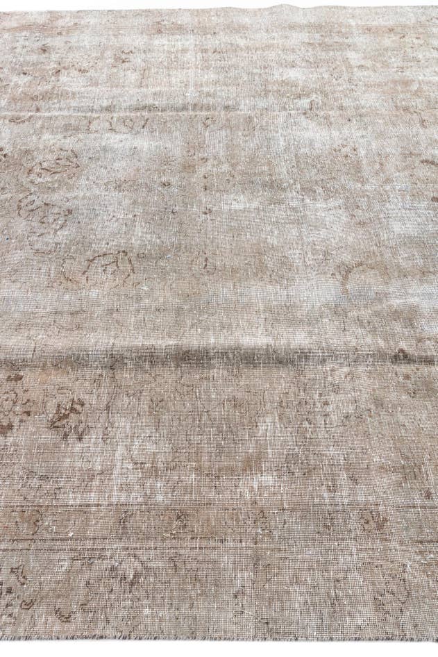 Detail image of 8' 6 x 11' 9 Hand Knotted Ultra Vintage Persian Wool Rug