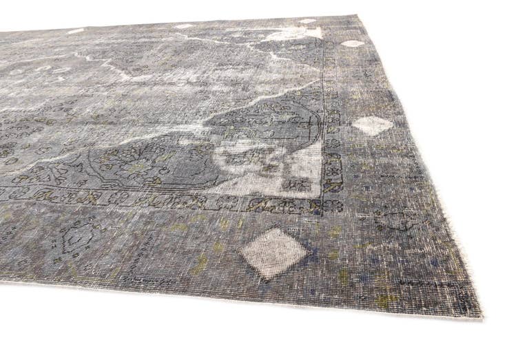 Detail image of 9' 1 x 12' 5 Hand Knotted Ultra Vintage Persian Wool Rug