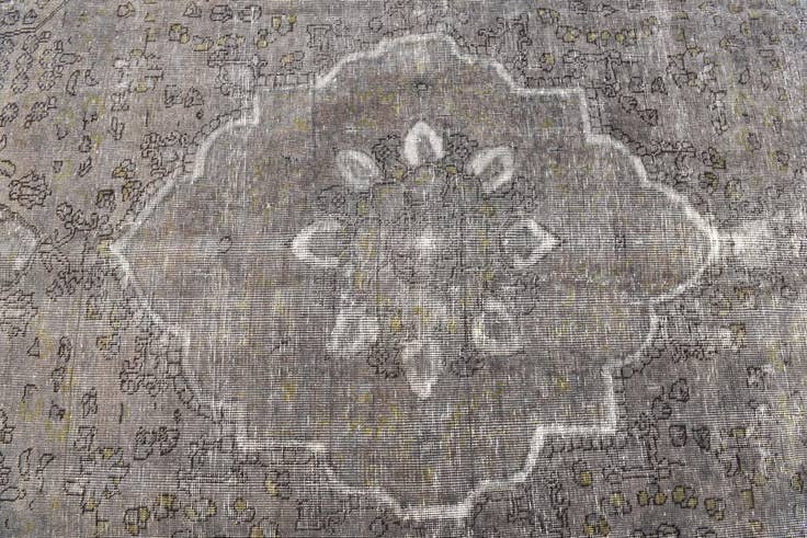 Detail image of 9' 1 x 12' 5 Hand Knotted Ultra Vintage Persian Wool Rug