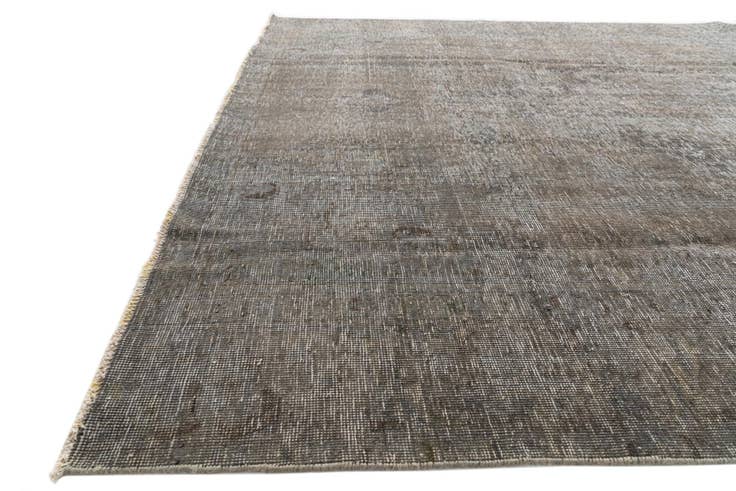 Detail image of 7' 7 x 9' 10 Hand Knotted Ultra Vintage Persian Wool Rug