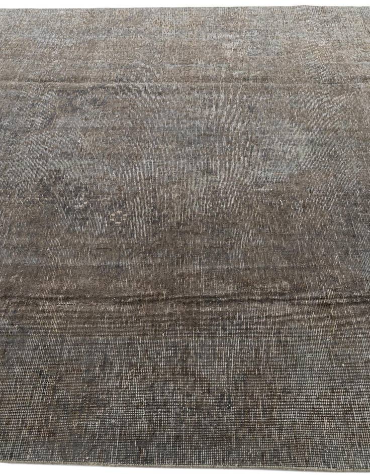 Detail image of 7' 7 x 9' 10  Hand Knotted Ultra Vintage Persian Wool Rug