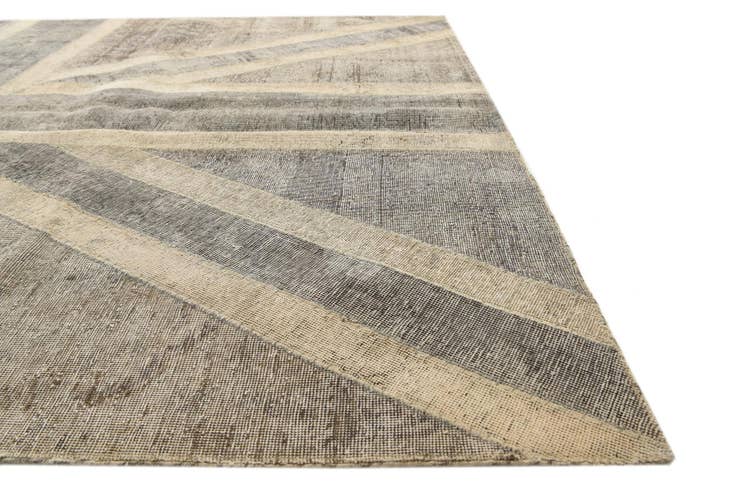 Detail image of 6' 8 x 9' 10 Hand Knotted Ultra Vintage Persian Wool Rug