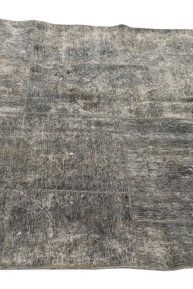 5' x 6' 6 Hand Knotted Ultra Vintage Persian Wool Rug