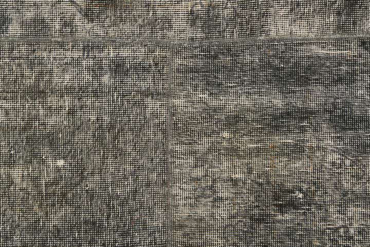 5' x 6' 6 Hand Knotted Ultra Vintage Persian Wool Rug