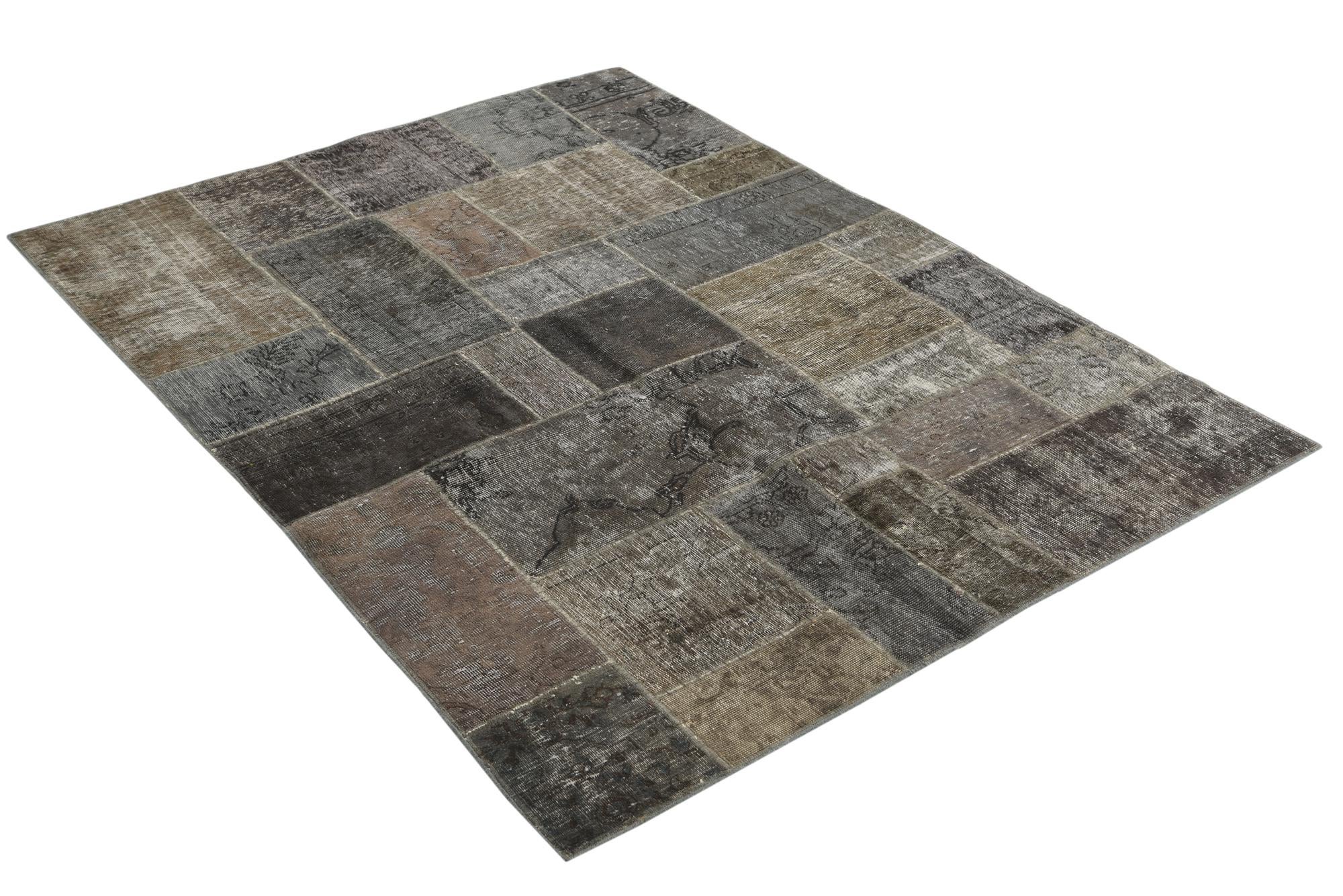 5' x 6' 8 Hand Knotted Ultra Vintage Persian Wool Rug