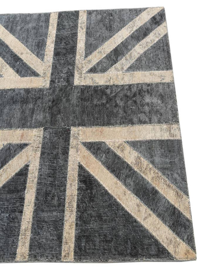 Detail image of 4' x 5' 10  Hand Knotted Ultra Vintage Persian Wool Rug