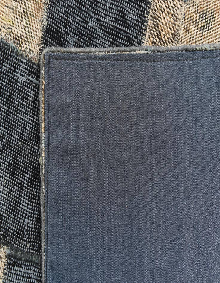 Detail image of 4' x 5' 10  Hand Knotted Ultra Vintage Persian Wool Rug