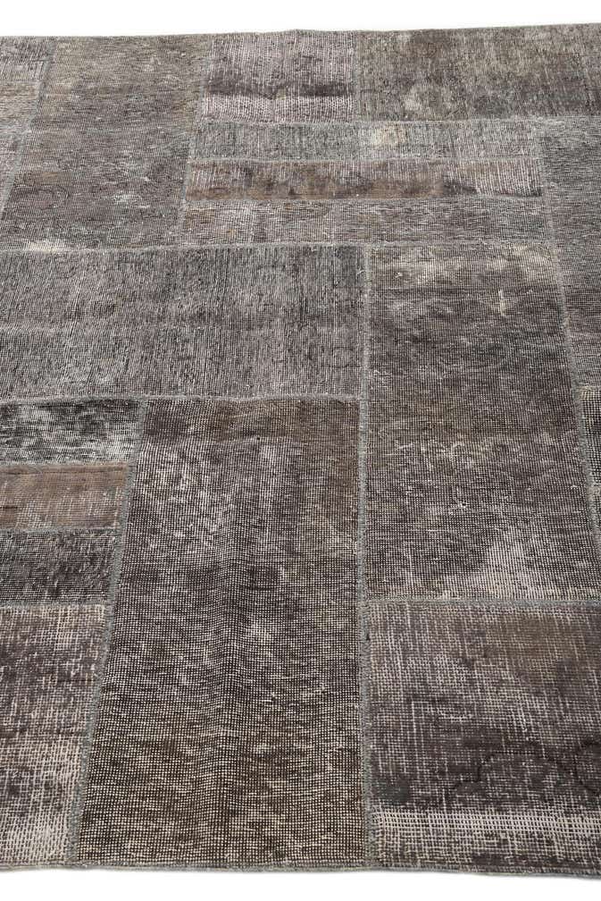 5' 9 x 7' 9 Hand Knotted Ultra Vintage Persian Wool Rug