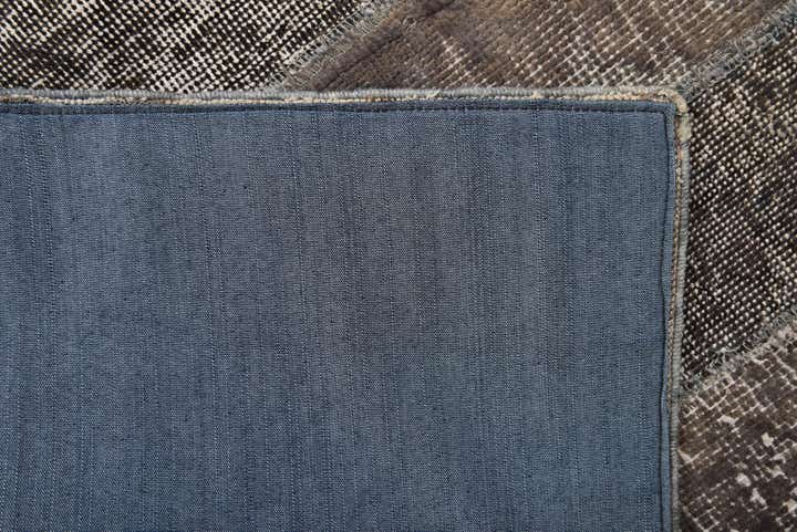 5' 9 x 7' 9 Hand Knotted Ultra Vintage Persian Wool Rug