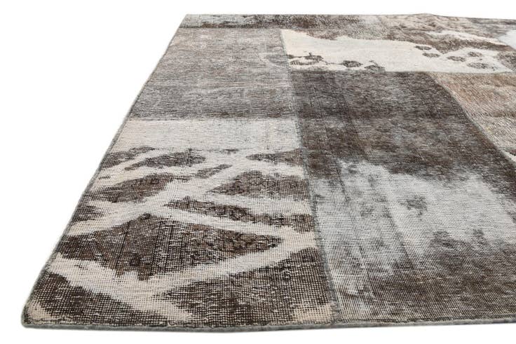 Detail image of 5' 10 x 8' 3 Hand Knotted Ultra Vintage Persian Wool Rug