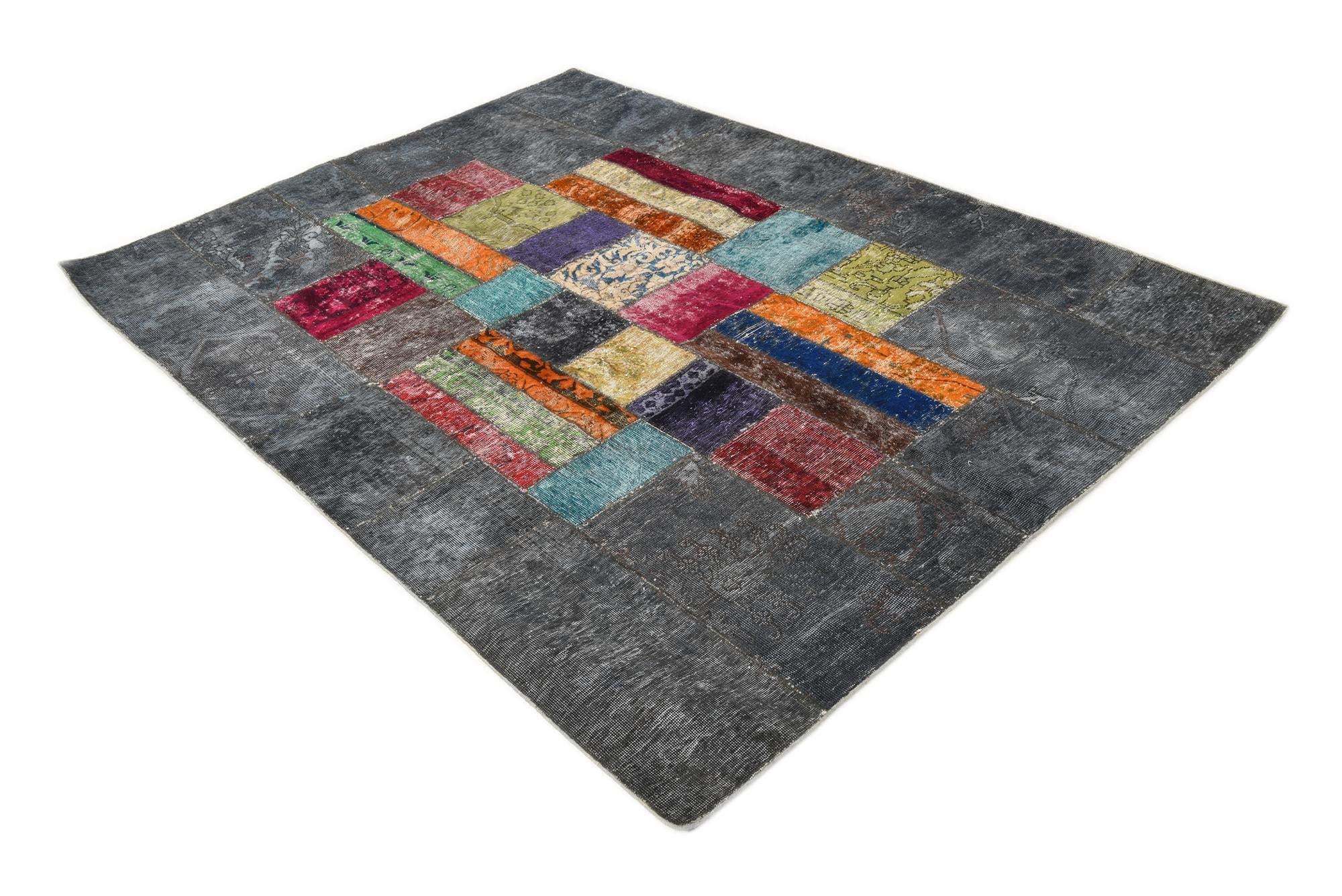 5' 9 x 8' Hand Knotted Ultra Vintage Persian Wool Rug