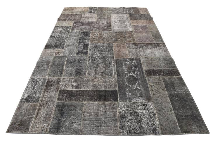 Detail image of 6' x 9' Hand Knotted Ultra Vintage Persian Wool Rug