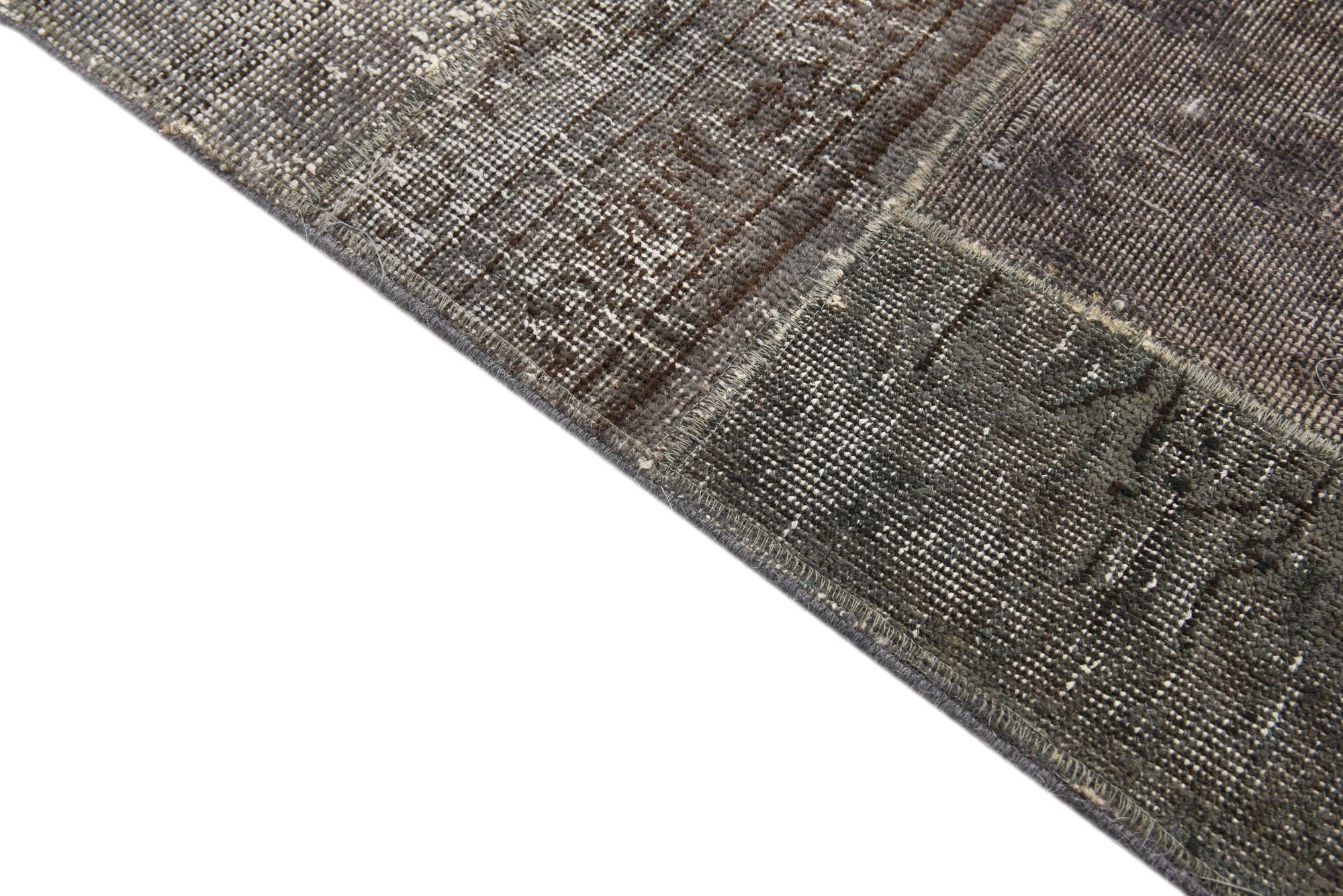6' x 9' Hand Knotted Ultra Vintage Persian Wool Rug