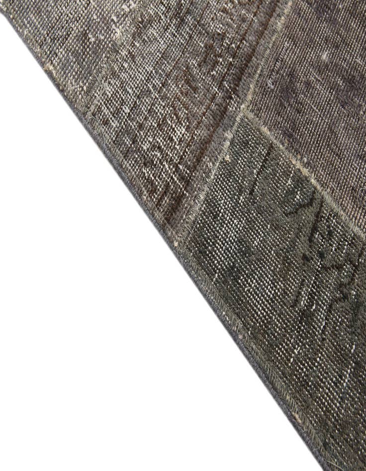 Detail image of 6' x 9'  Hand Knotted Ultra Vintage Persian Wool Rug