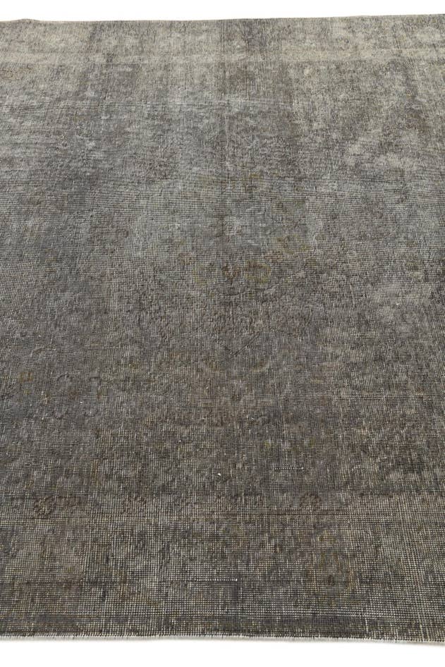 Detail image of 6' 6 x 9' 8 Hand Knotted Ultra Vintage Persian Wool Rug