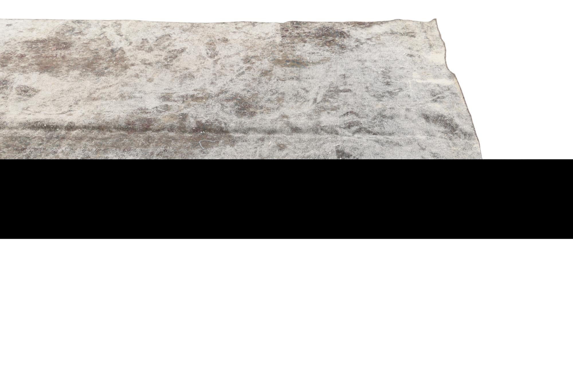 6' x 9' 8 Hand Knotted Ultra Vintage Persian Wool Rug