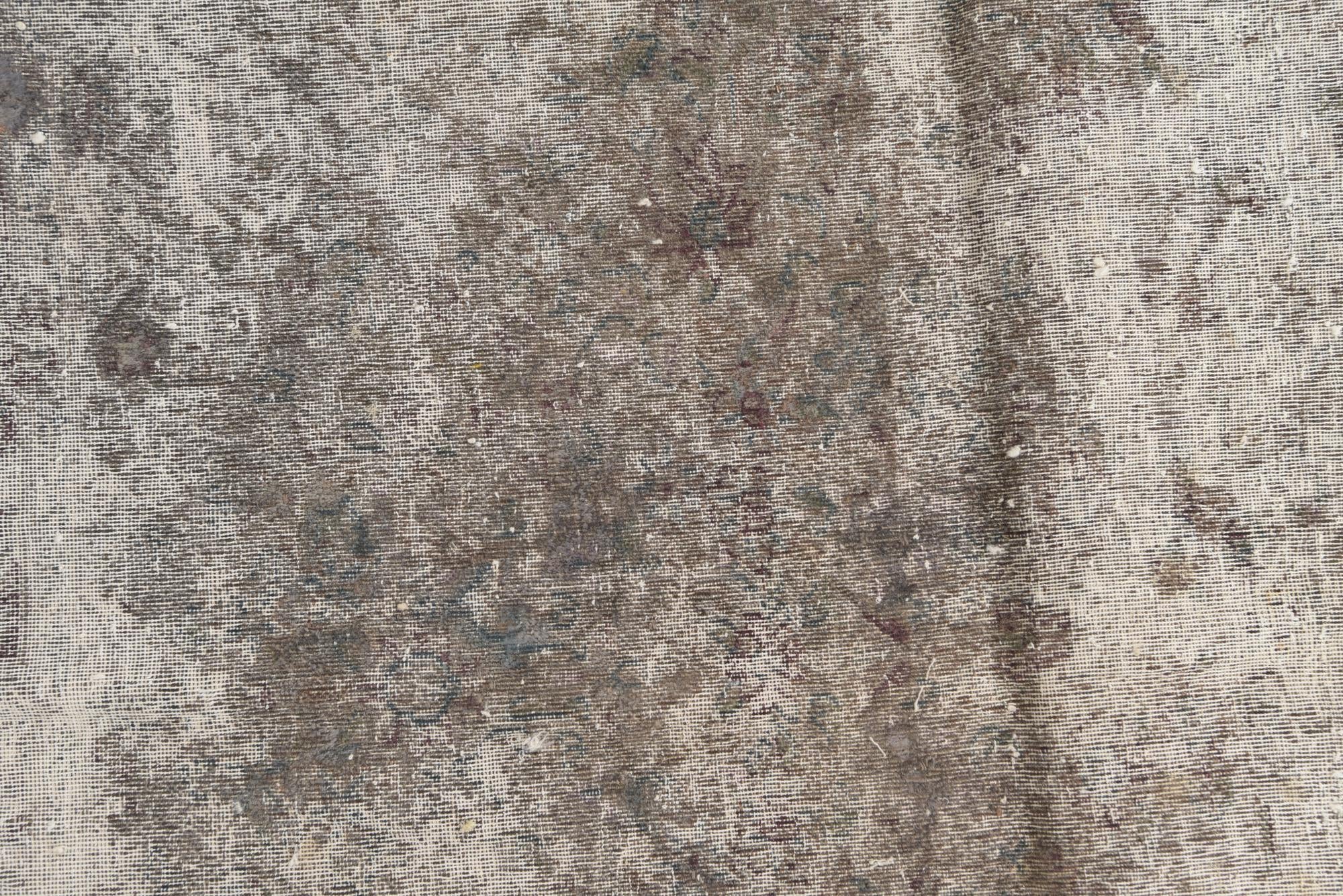6' x 9' 8 Hand Knotted Ultra Vintage Persian Wool Rug
