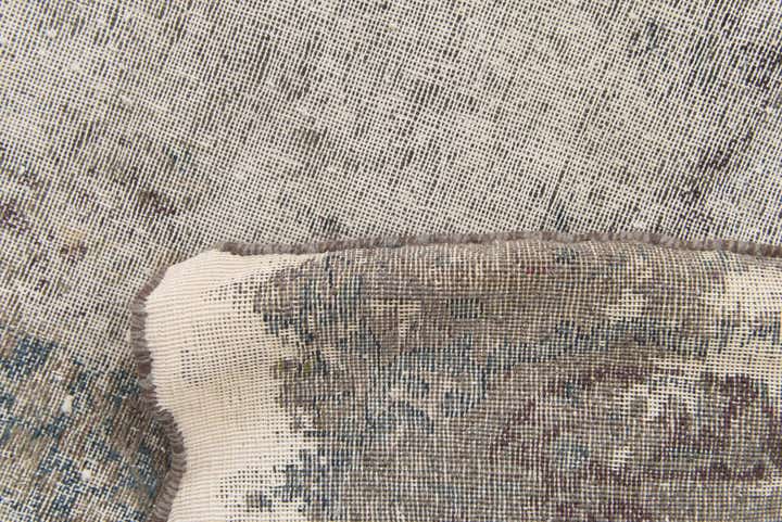 6' x 9' 8 Hand Knotted Ultra Vintage Persian Wool Rug