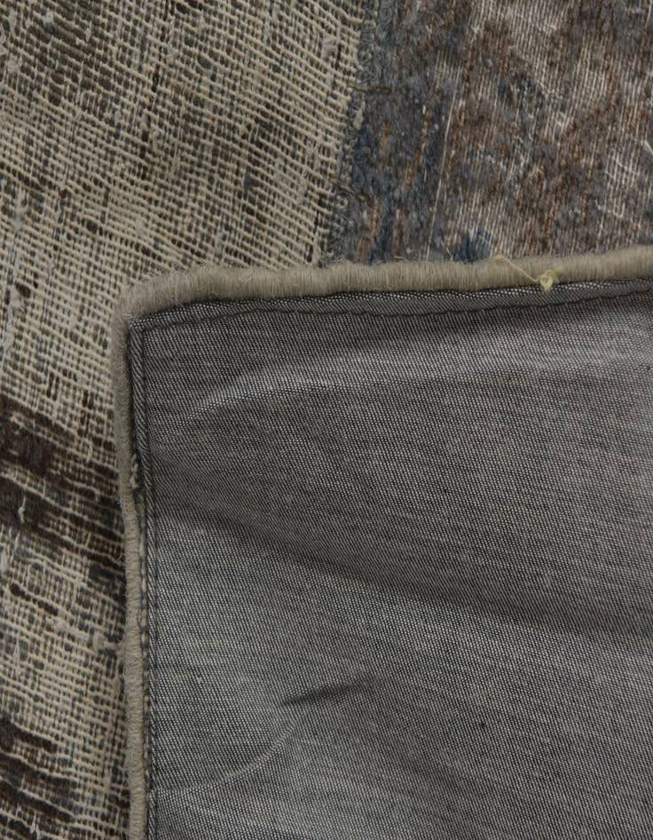 Detail image of 6' 8 x 9' 10  Hand Knotted Ultra Vintage Persian Wool Rug