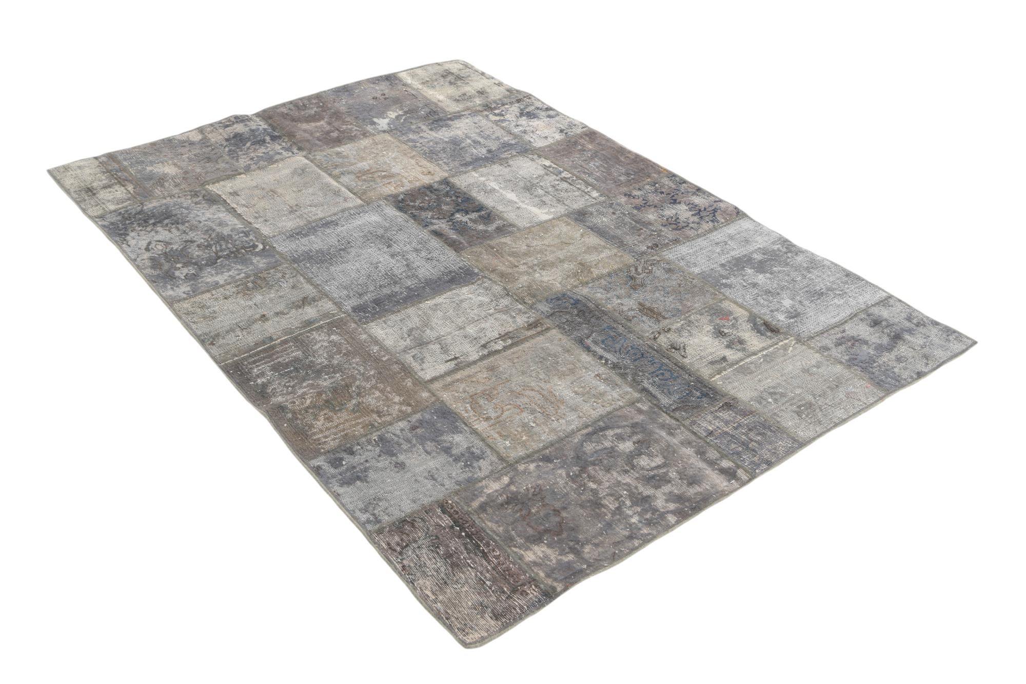 4' 8 x 6' 9 Hand Knotted Ultra Vintage Persian Wool Rug