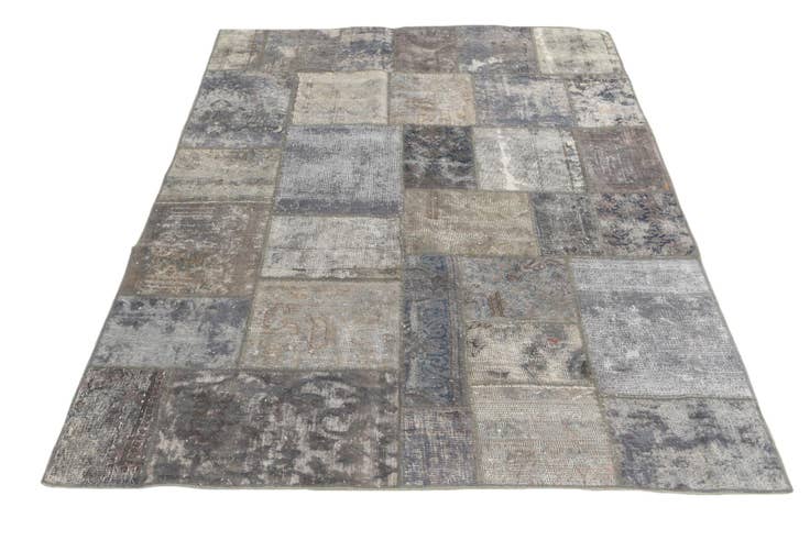 Detail image of 4' 8 x 6' 9 Hand Knotted Ultra Vintage Persian Wool Rug