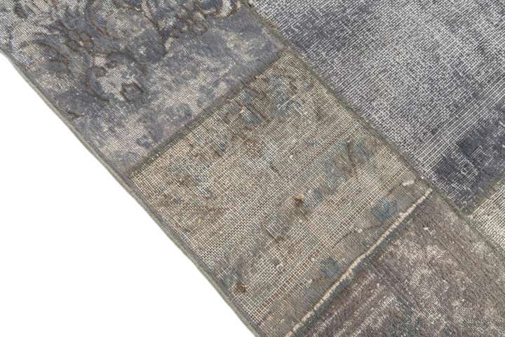 4' 8 x 6' 9 Hand Knotted Ultra Vintage Persian Wool Rug
