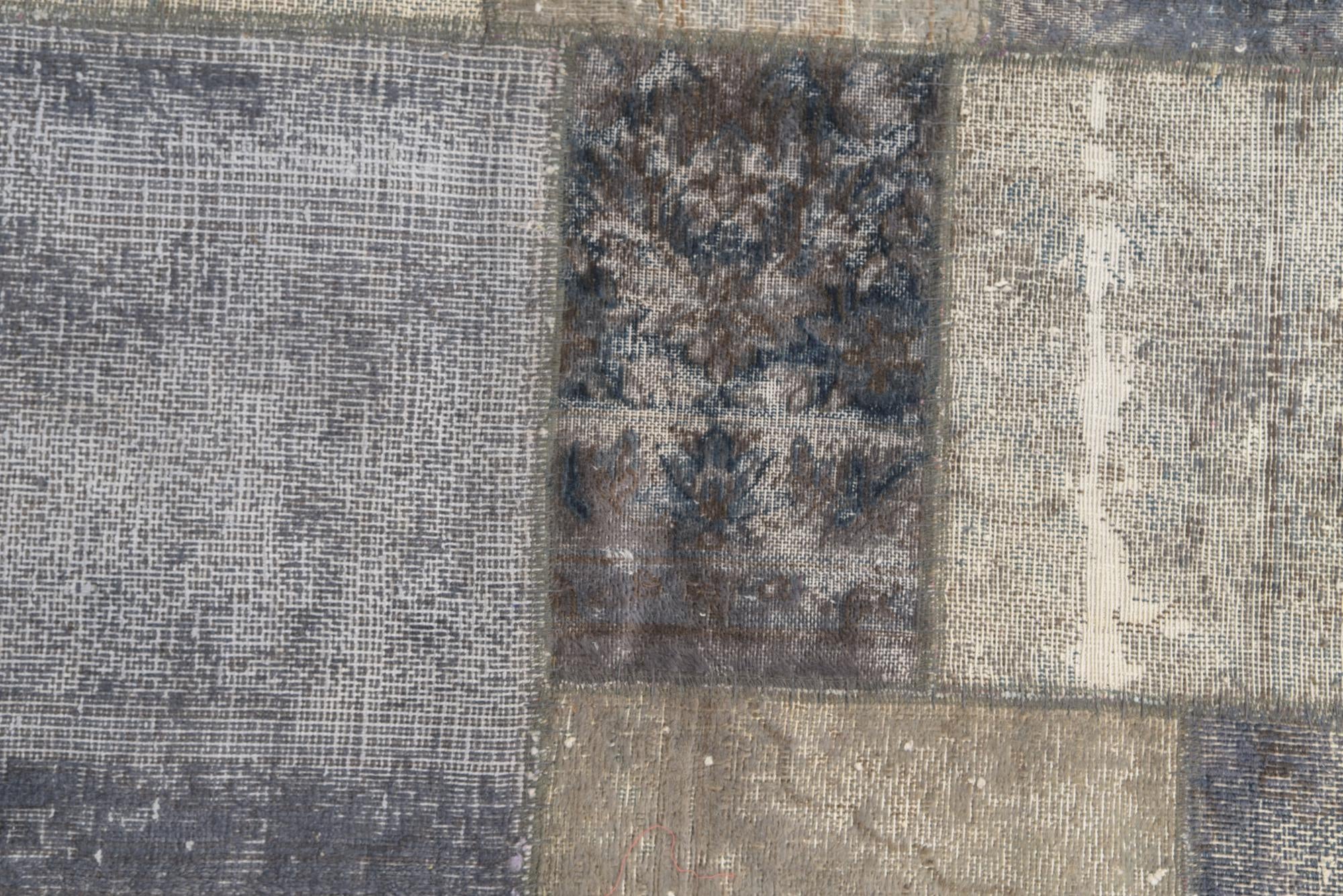 4' 8 x 6' 9 Hand Knotted Ultra Vintage Persian Wool Rug