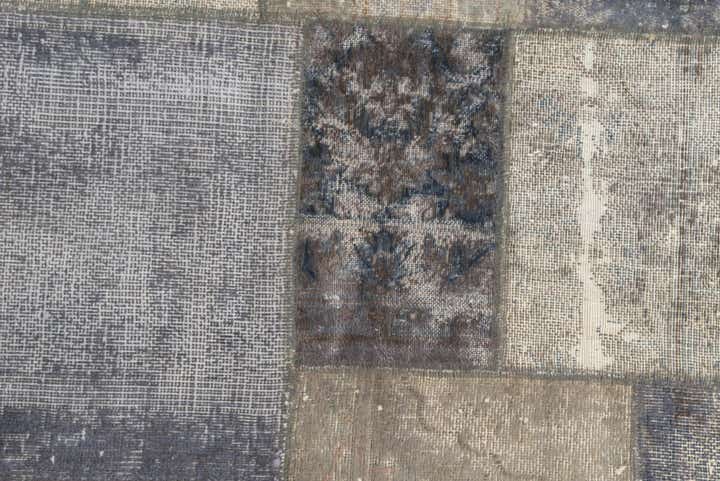 4' 8 x 6' 9 Hand Knotted Ultra Vintage Persian Wool Rug