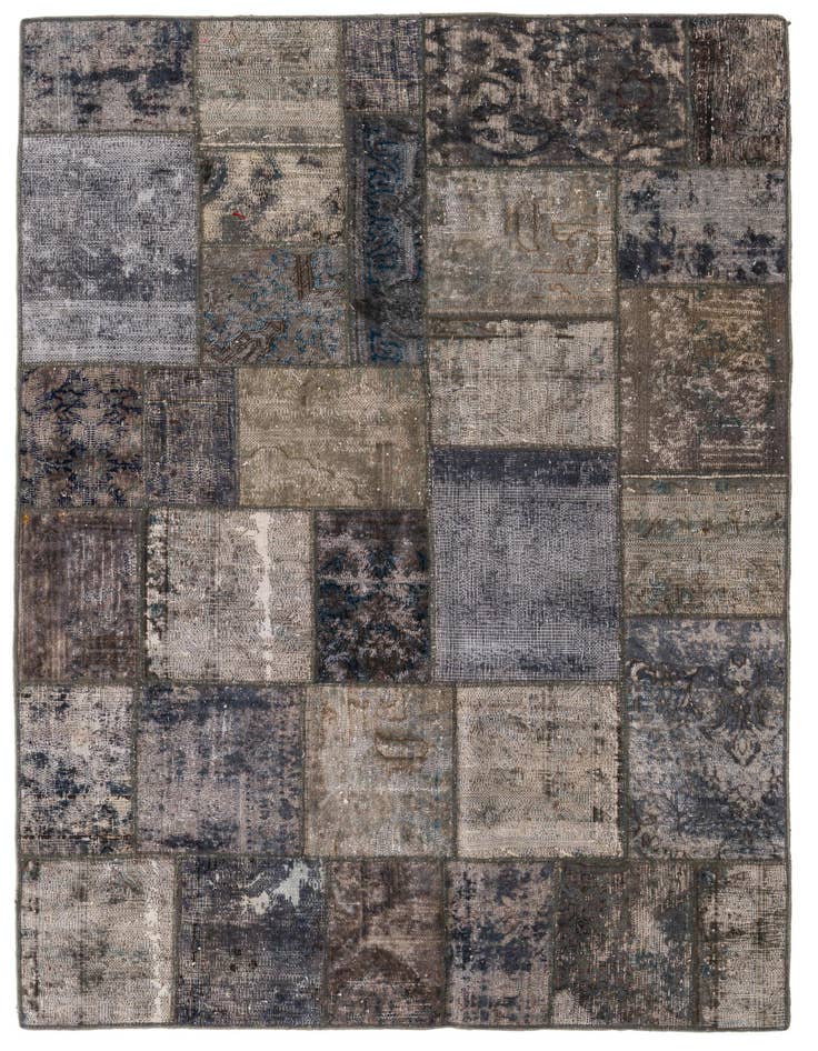 Detail image of 4' 8 x 6' 9 Hand Knotted Ultra Vintage Persian Wool Rug