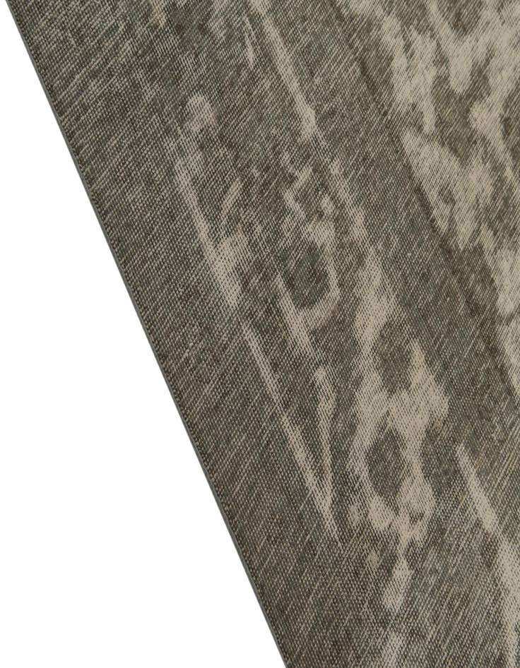 Detail image of 9' 8 x 12' 1  Hand Knotted Ultra Vintage Persian Wool Rug