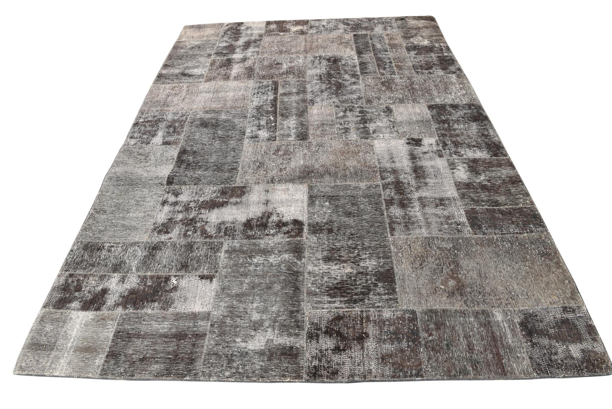 6' 10 x 10' Hand Knotted Ultra Vintage Persian Wool Rug