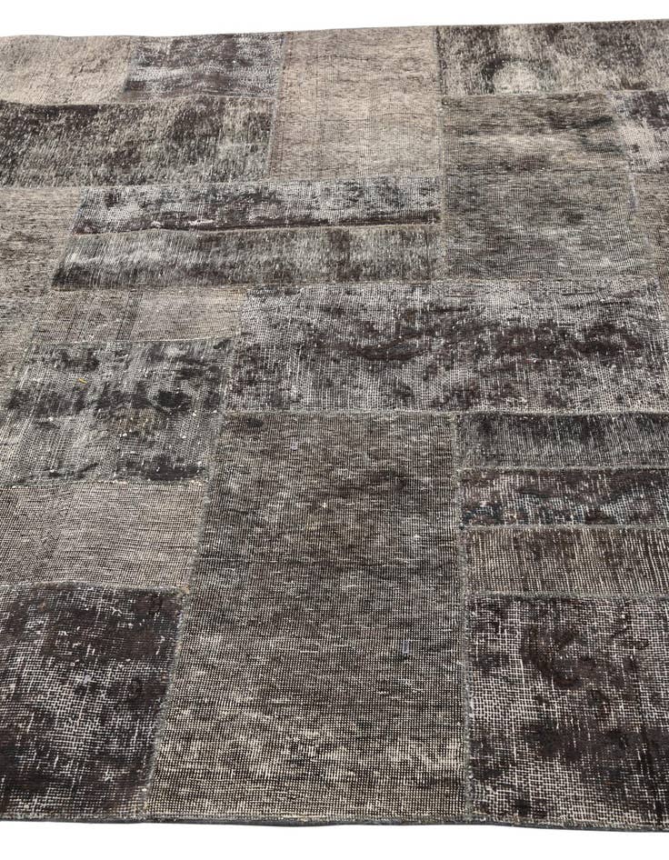 Detail image of 6' 10 x 10'  Hand Knotted Ultra Vintage Persian Wool Rug