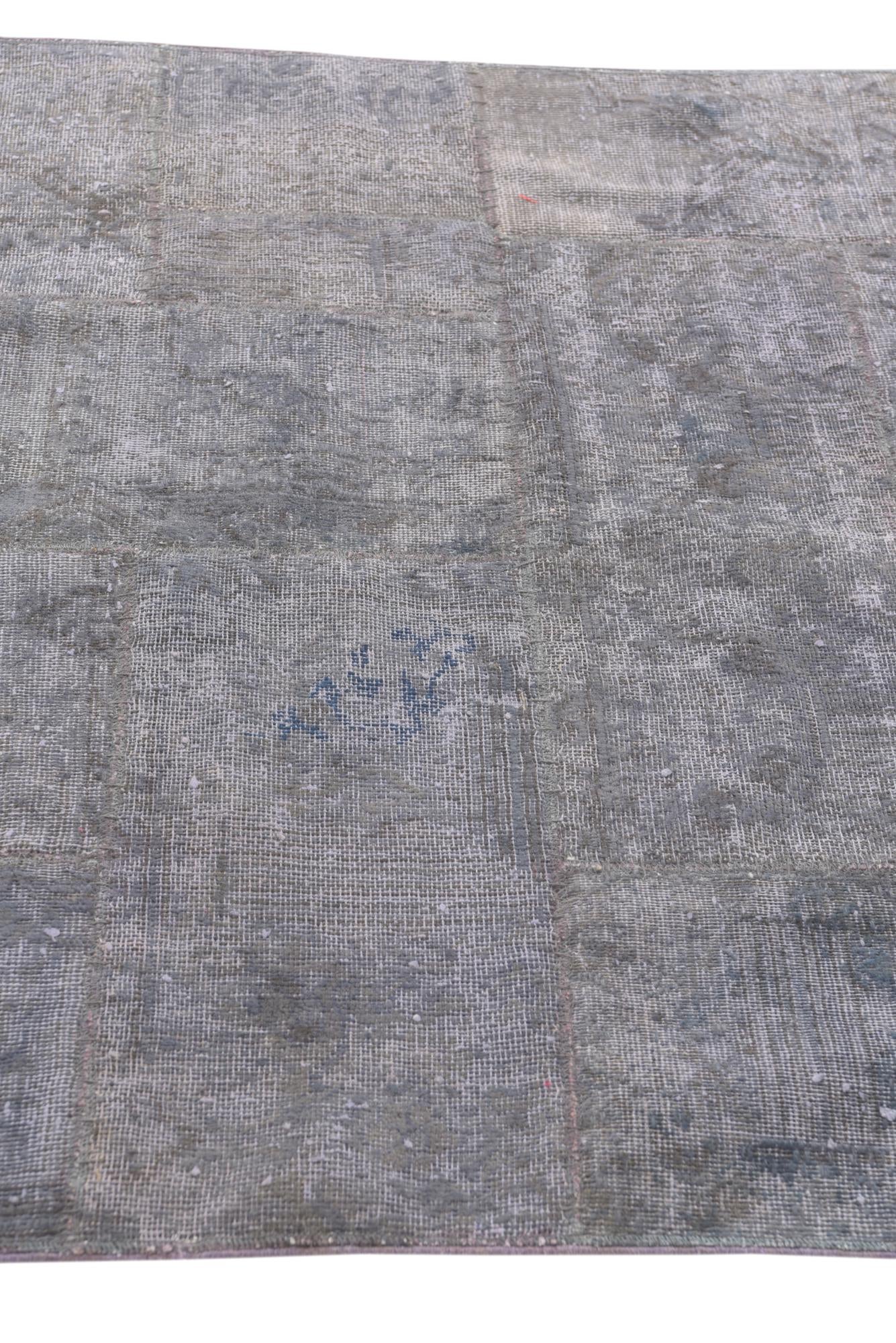 4' x 6' Hand Knotted Ultra Vintage Persian Wool Rug