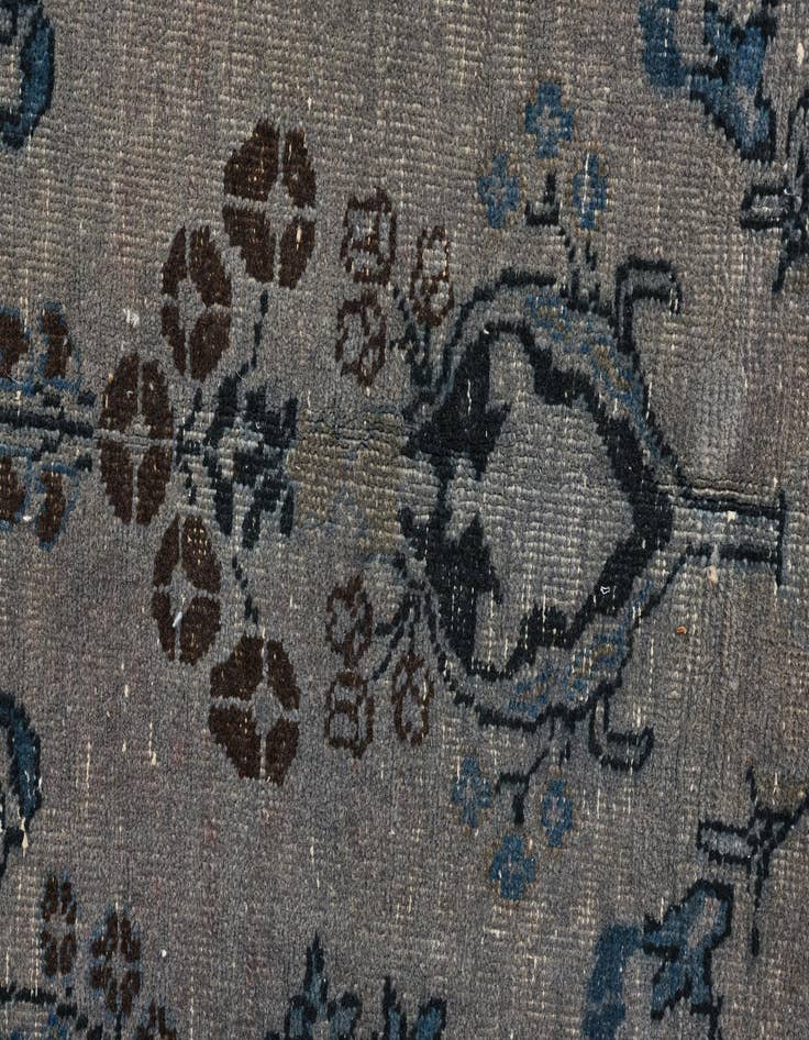Detail image of 6' 4 x 9' 3  Hand Knotted Ultra Vintage Persian Wool Rug