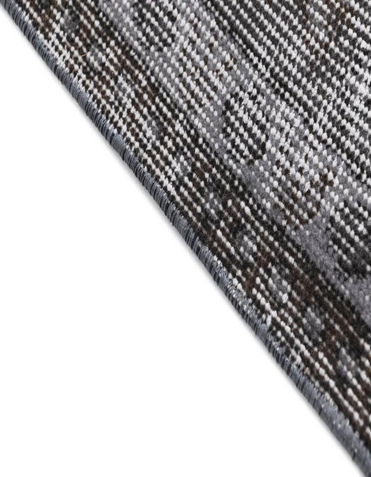 Detail image of 5' 5 x 8' 9 Ultra Vintage Wool Rug