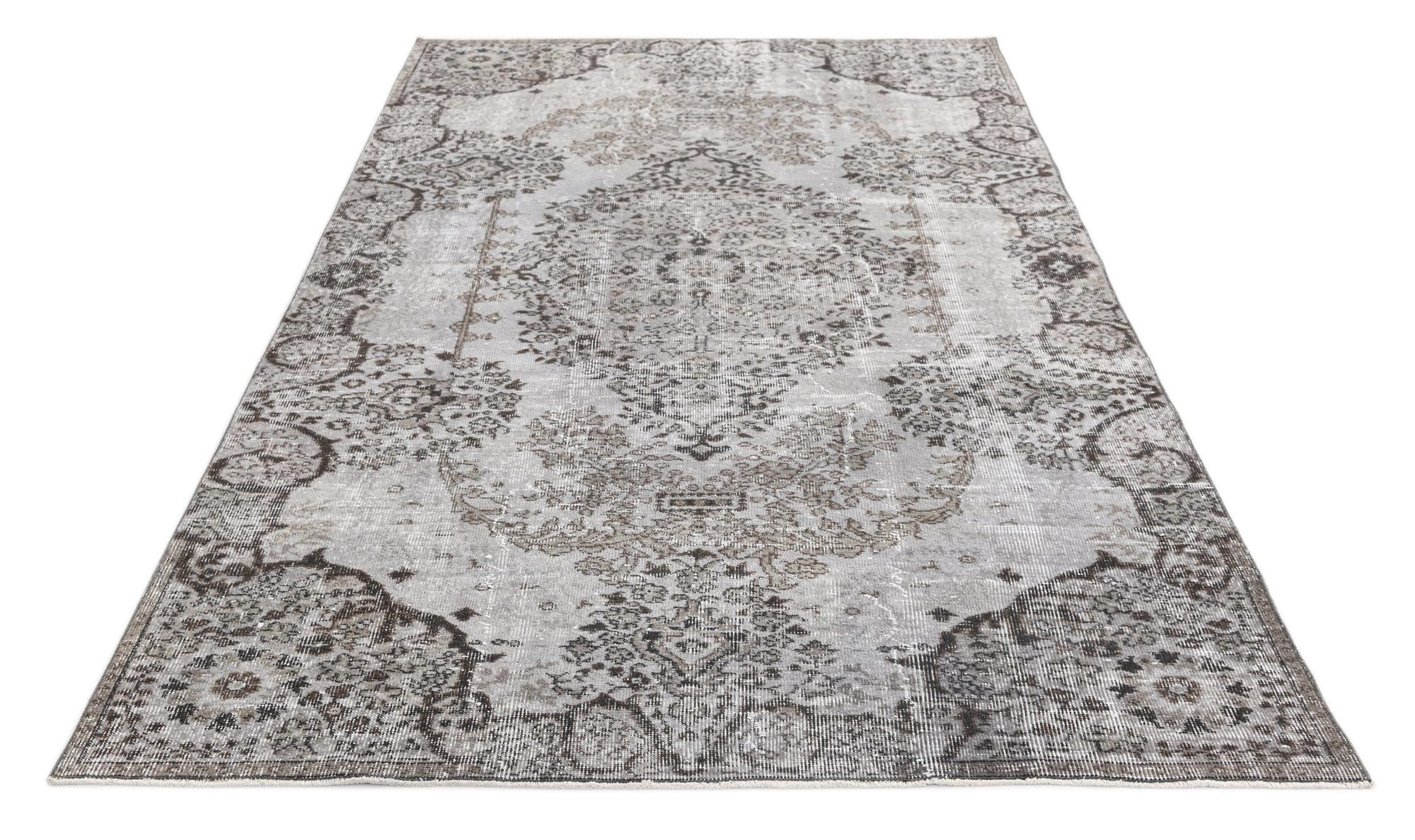 5' 3 x 9' 3 Ultra Vintage Wool Rug