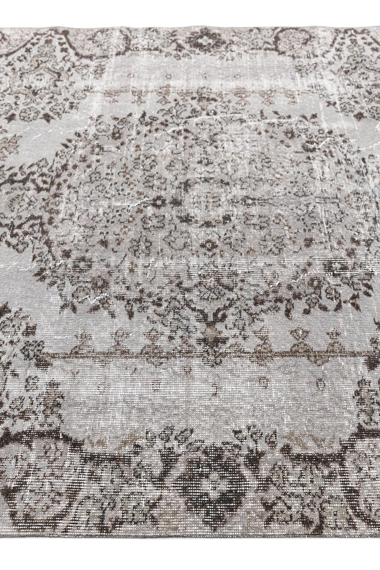 5' 3 x 9' 3 Ultra Vintage Wool Rug