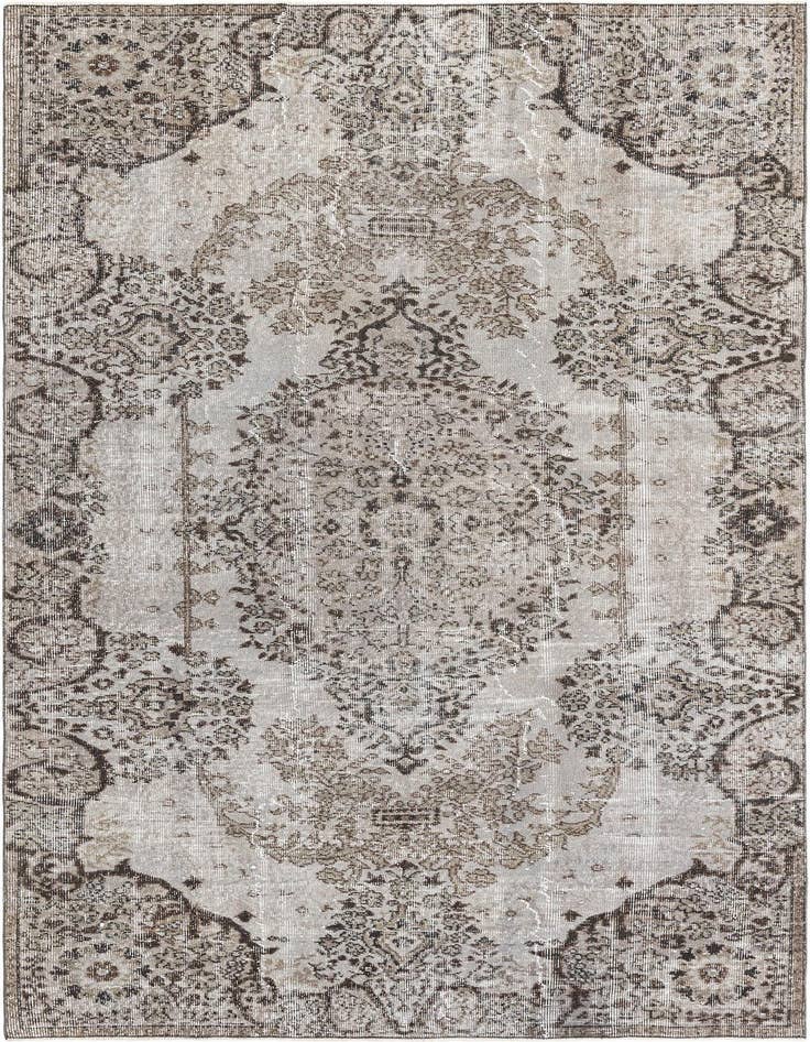 Detail image of 5' 3 x 9' 3 Ultra Vintage Wool Rug