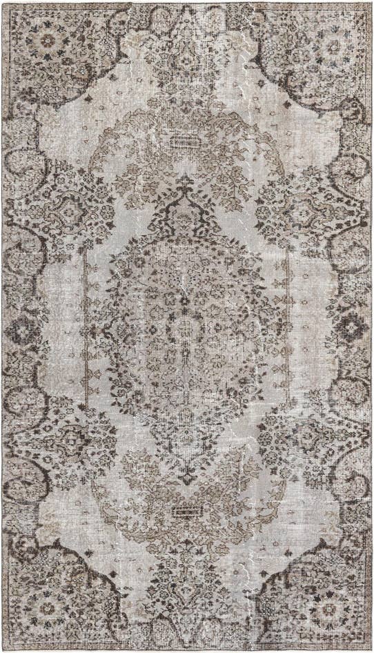 Detail image of 5' 3 x 9' 3 Ultra Vintage Wool Rug