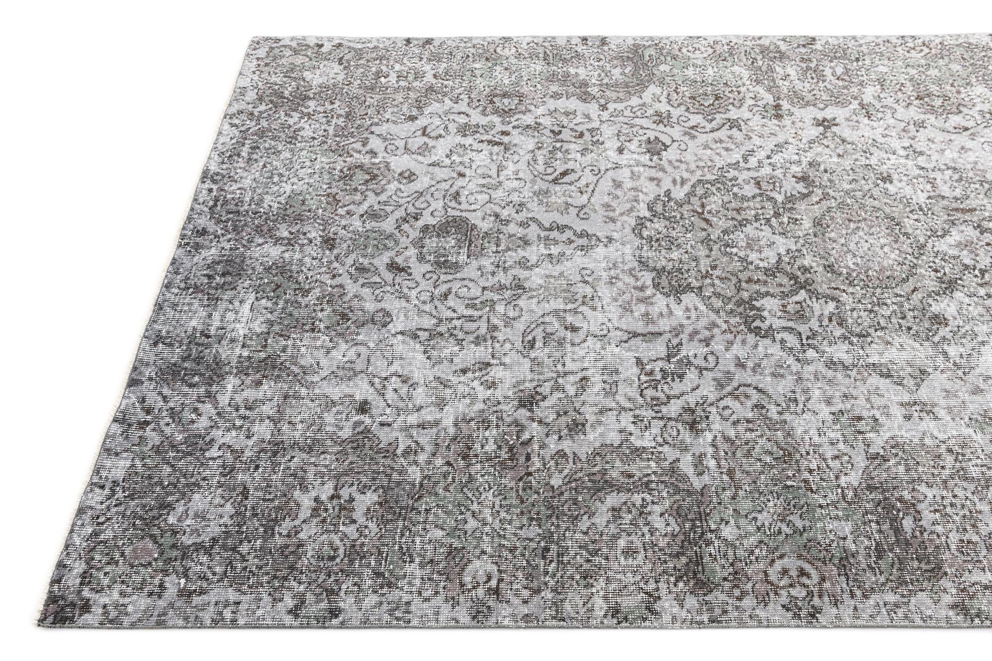 5' 7 x 9' 3 Ultra Vintage Wool Rug